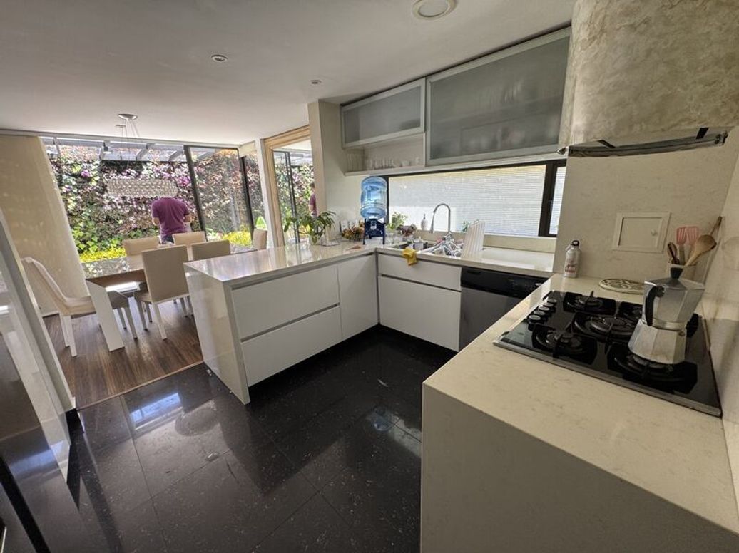 Casa de 4 alcobas en venta en Casa Blanca, Bogotá, 225 m² · foto 10 de 20