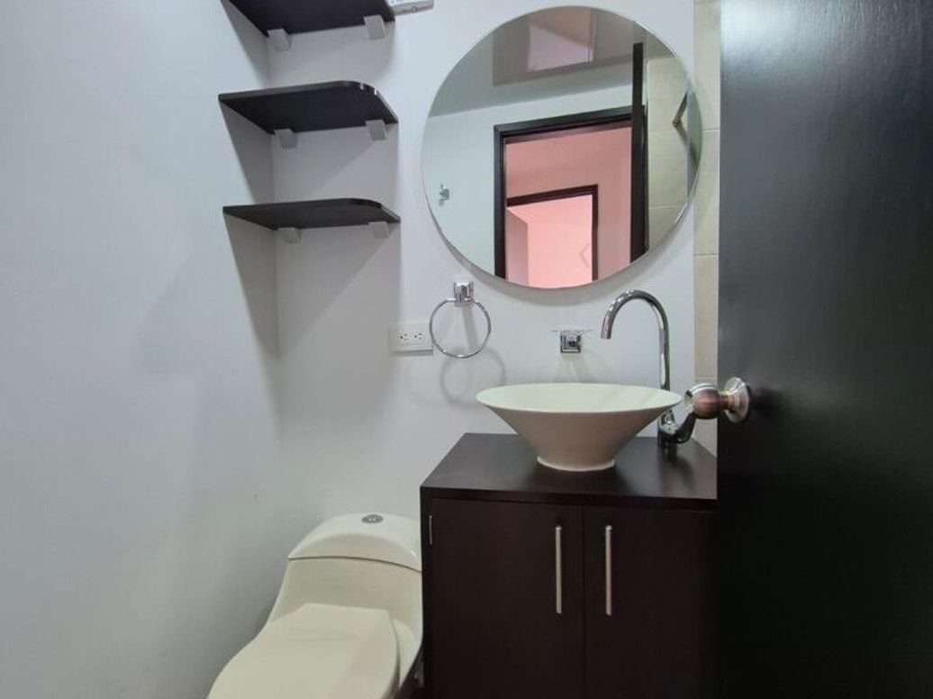 Apartamento de 2 alcobas en venta en Chapinero Central, Bogotá, 53 m² · foto 13 de 20