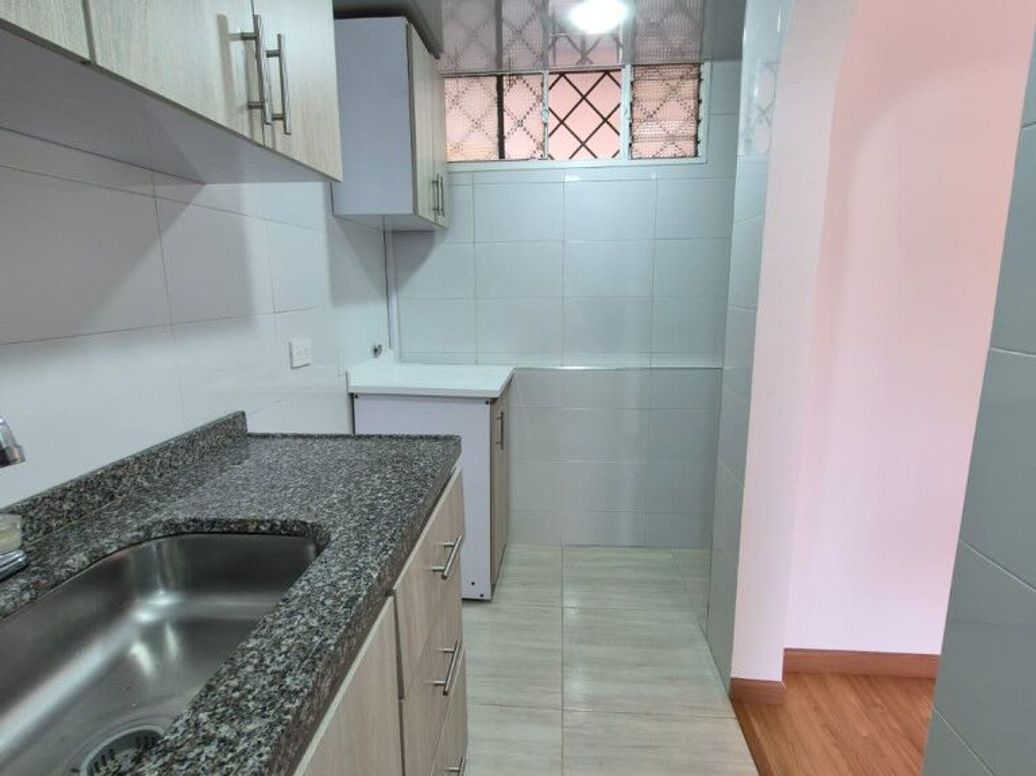 Apartamento de 2 alcobas en venta en Chapinero Central, Bogotá, 53 m² · foto 7 de 20
