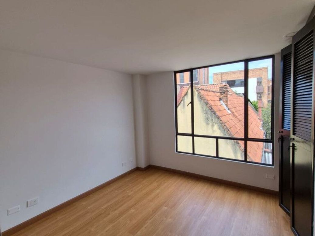Apartamento de 2 alcobas en venta en Chapinero Central, Bogotá, 53 m² · foto 15 de 20