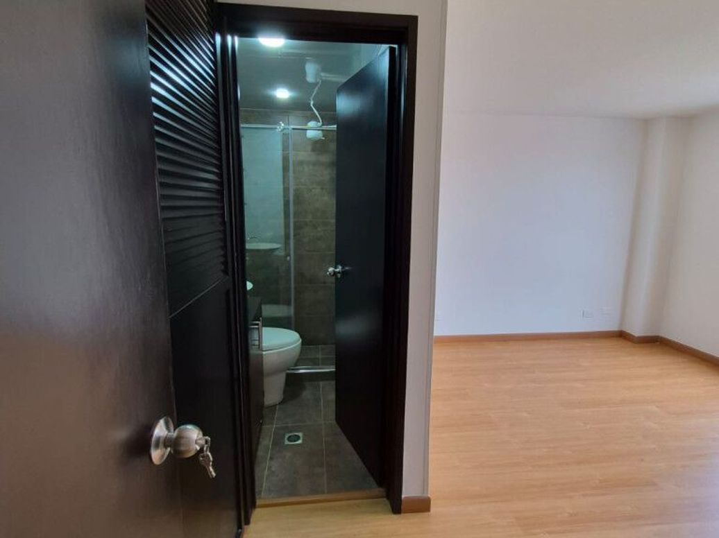 Apartamento de 2 alcobas en venta en Chapinero Central, Bogotá, 53 m² · foto 14 de 20