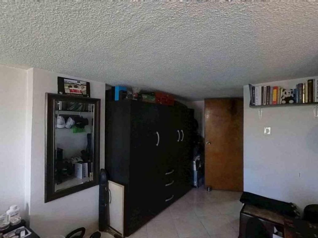 Apartamento de 3 alcobas en venta en Alcázares Norte, Bogotá, 75 m² · foto 5 de 20