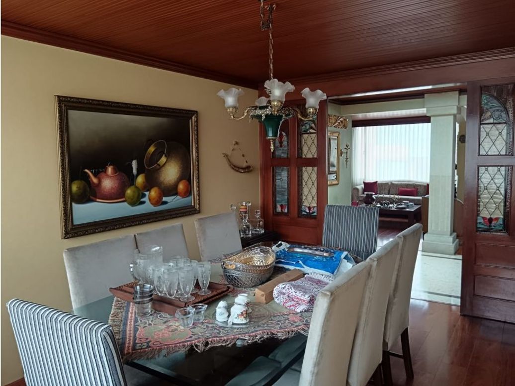 Apartamento de 3 alcobas en venta en La Carolina, Bogotá, 140 m² · foto 13 de 14