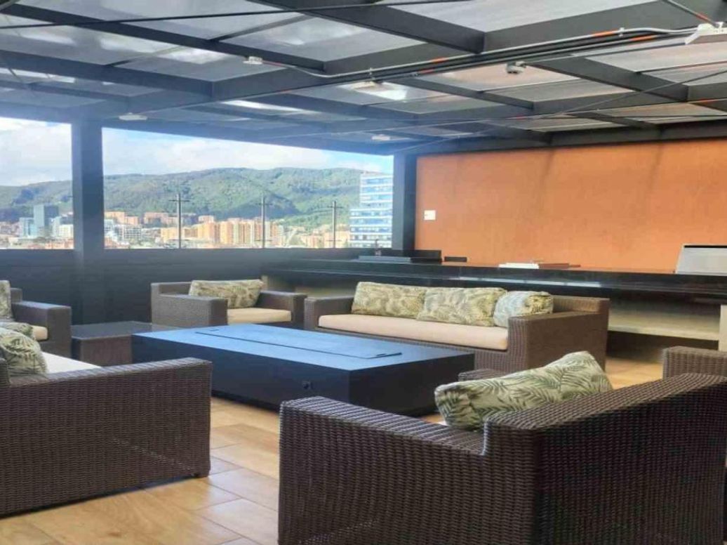 Apartaestudio en venta en Chicó Norte, Bogotá, 24 m² · foto 10 de 19
