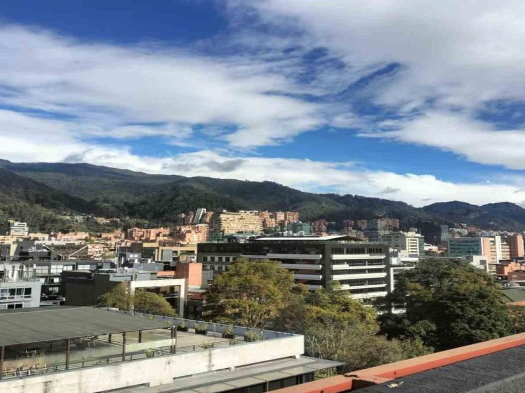 Apartaestudio en venta en Chicó Norte, Bogotá, 24 m² · foto 17 de 19