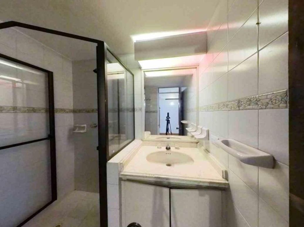 Apartamento de 2 alcobas en venta en Chapinero Alto, Bogotá, 84 m² · foto 12 de 18