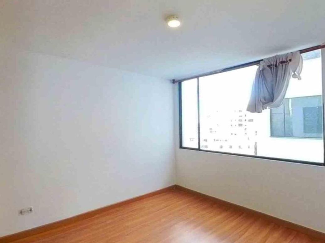 Apartamento de 2 alcobas en venta en Chapinero Alto, Bogotá, 84 m² · foto 4 de 18