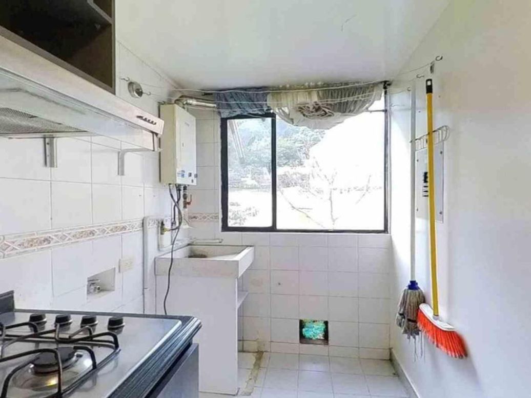 Apartamento de 2 alcobas en venta en Chapinero Alto, Bogotá, 84 m² · foto 9 de 18