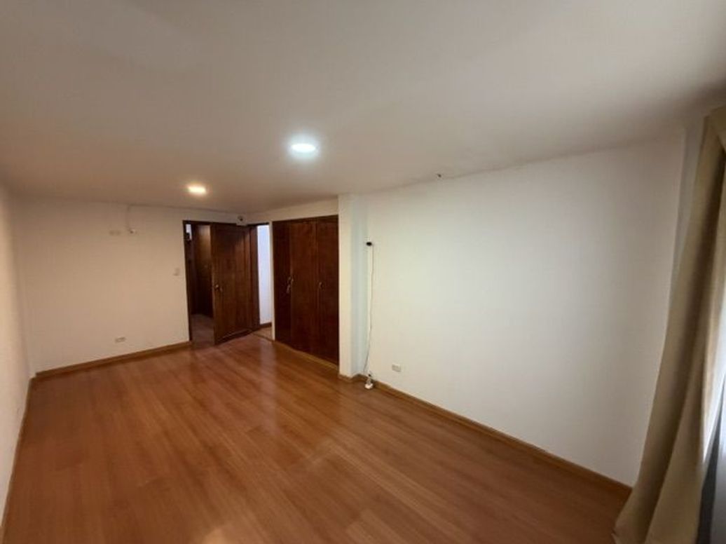 Casa de 5 alcobas en venta en Cedritos, Bogotá, 183 m² · foto 8 de 20