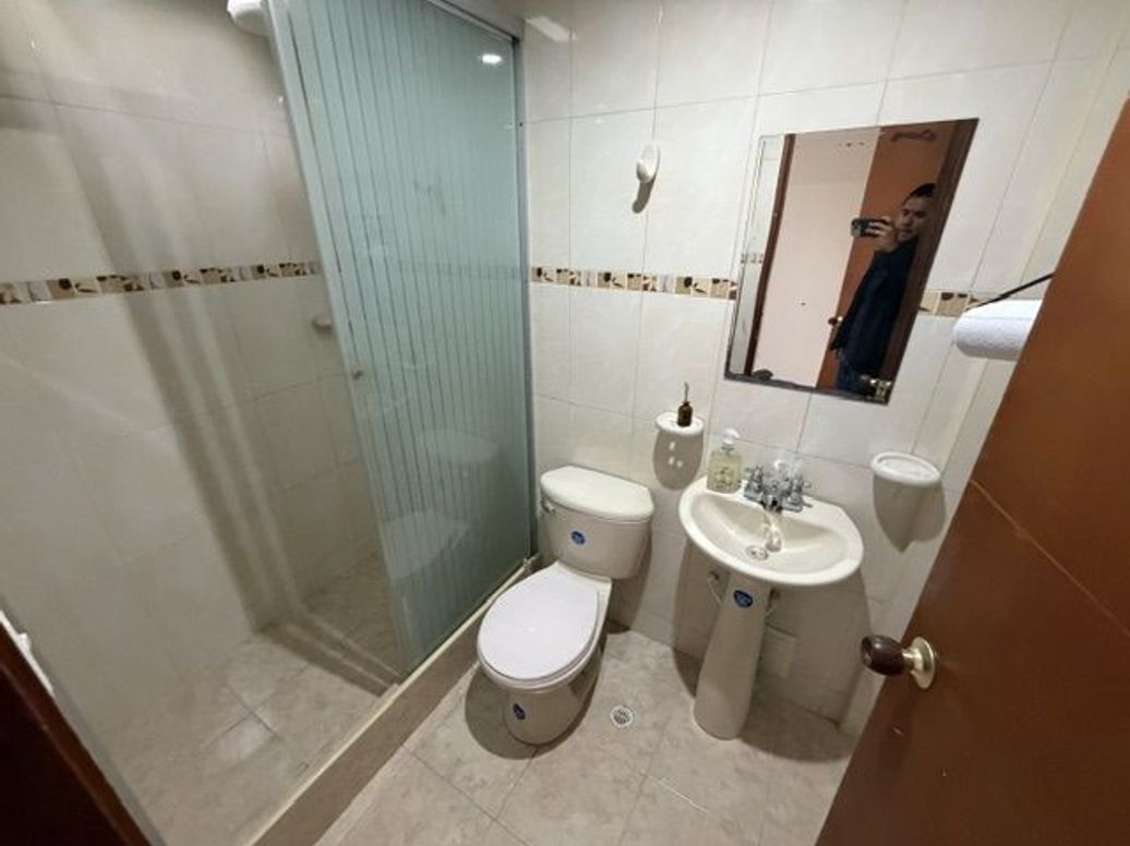 Casa de 5 alcobas en venta en Cedritos, Bogotá, 183 m² · foto 11 de 20