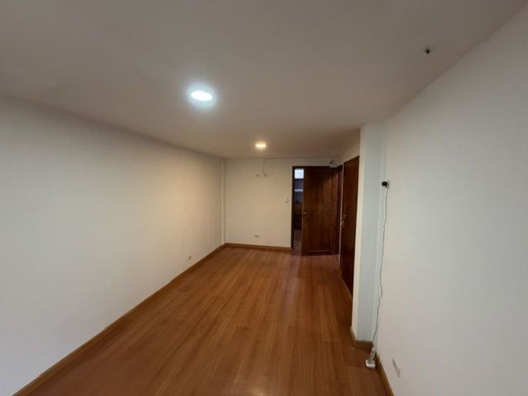 Casa de 5 alcobas en venta en Cedritos, Bogotá, 183 m² · foto 12 de 20