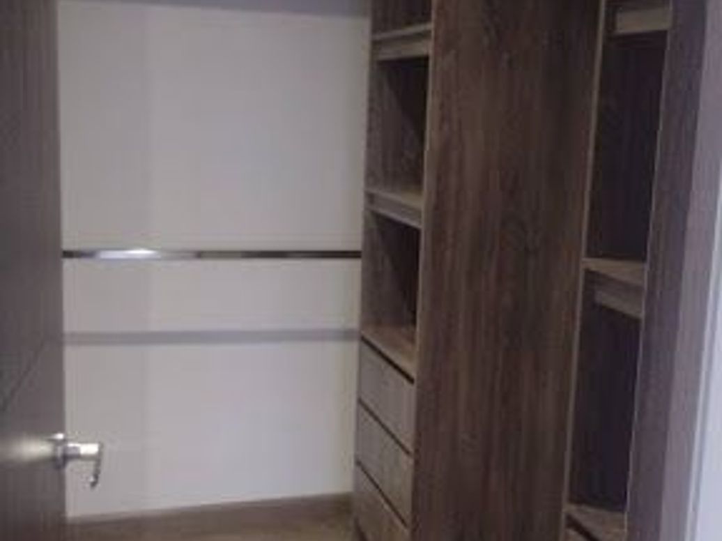 Apartamento de 3 alcobas en arriendo en Ciudad Salitre Suroriental, Bogotá, 90 m² · foto 17 de 20