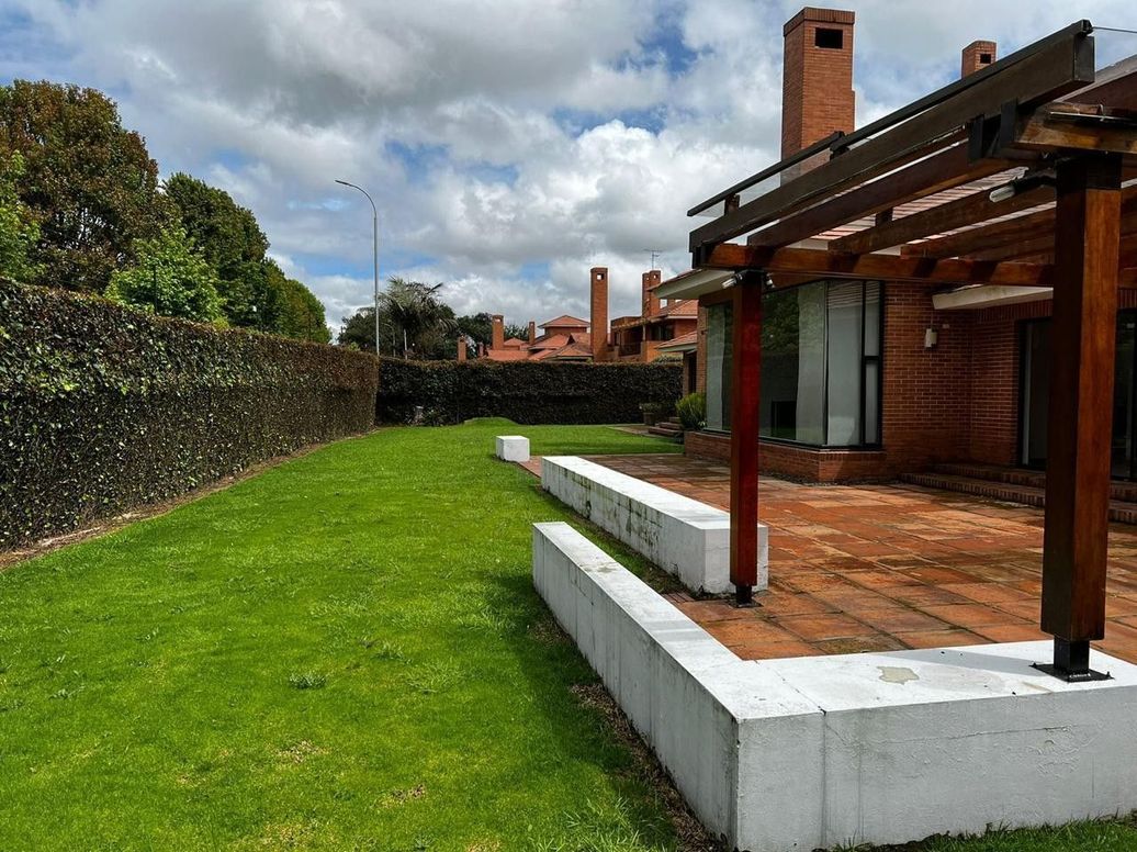 Casa de 4 alcobas en venta en Casa Blanca, Bogotá, 500 m² · foto 12 de 13