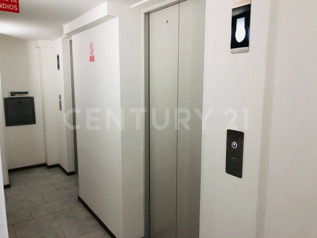Apartaestudio en venta en Teusaquillo, Bogotá, 31 m² · foto 16 de 17