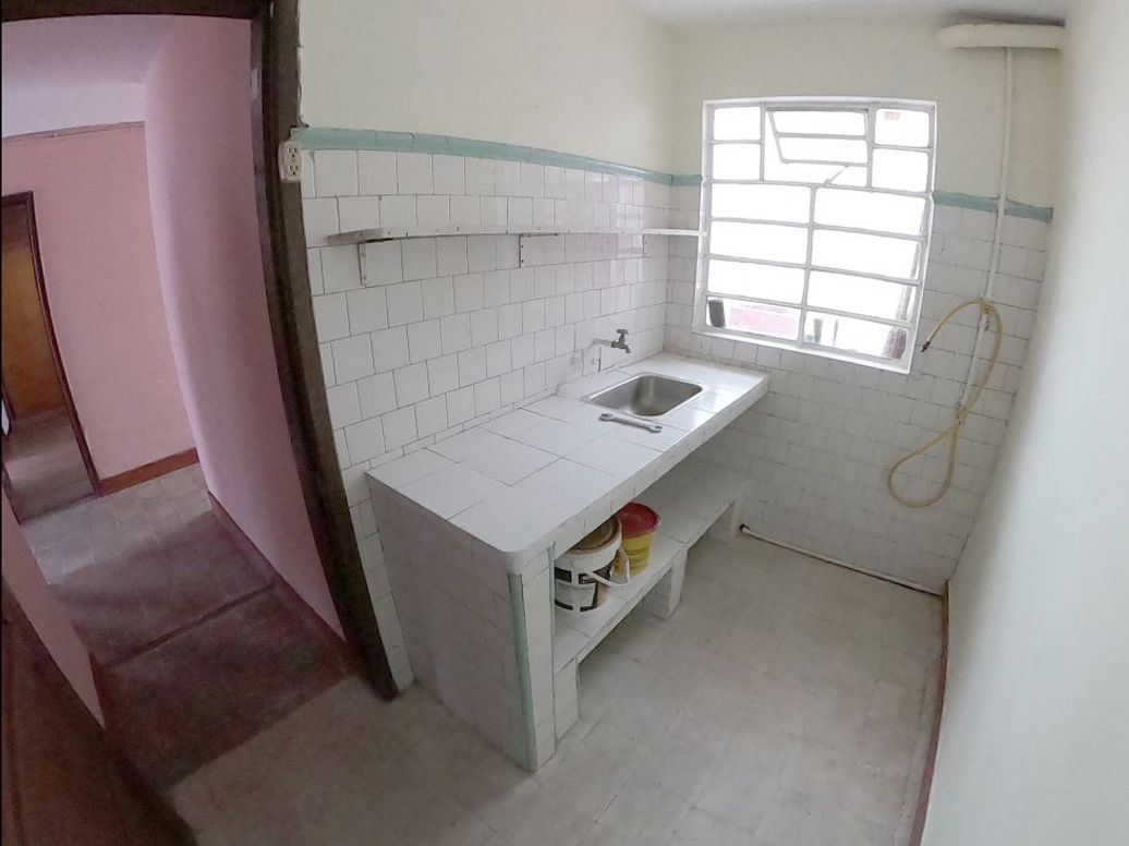 Casa de 7 alcobas en venta en San Jose, Bogotá, 226 m² · foto 4 de 20