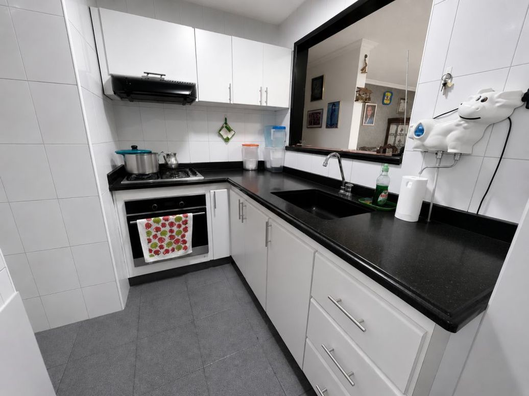 Apartamento de 3 alcobas en venta en Nariño Sur, Bogotá, 79 m² · foto 3 de 12