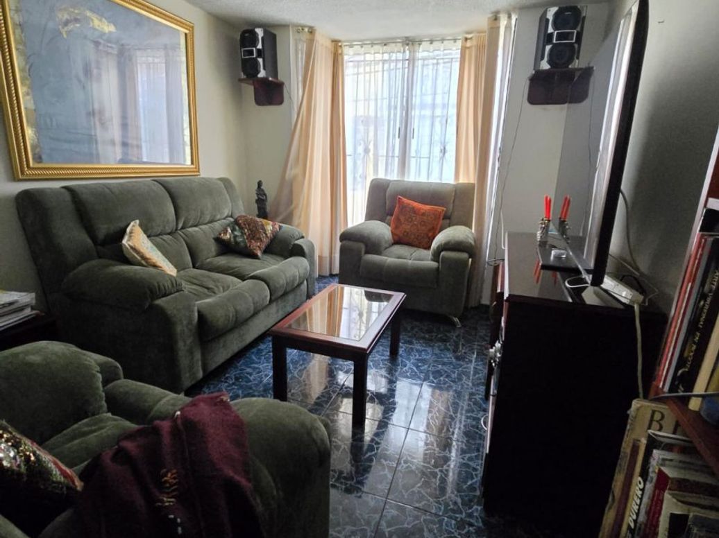Casa de 3 alcobas en venta en Gilmar, Bogotá, 108 m² · foto 10 de 17