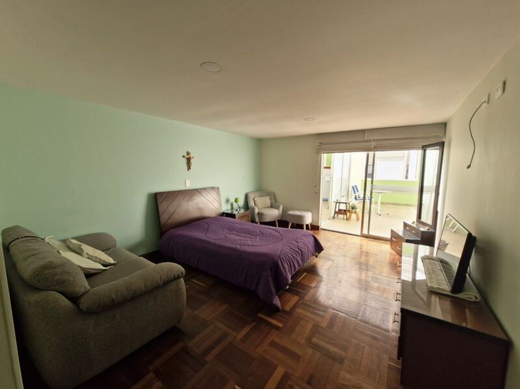 Apartamento de 6 alcobas en venta en Campin Occidental, Bogotá, 164 m² · foto 8 de 20
