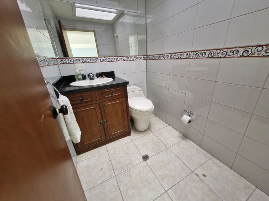 Apartamento de 6 alcobas en venta en Campin Occidental, Bogotá, 164 m² · foto 20 de 20