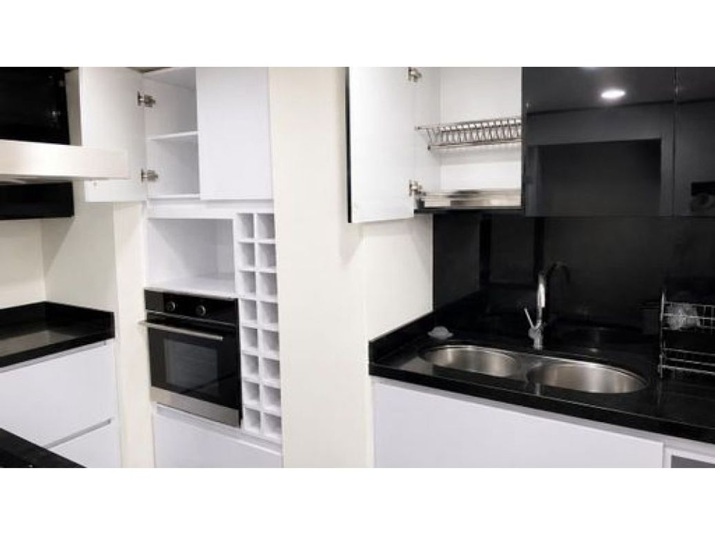 Apartamento de 4 alcobas en venta en El Batán, Bogotá, 186 m² · foto 2 de 19