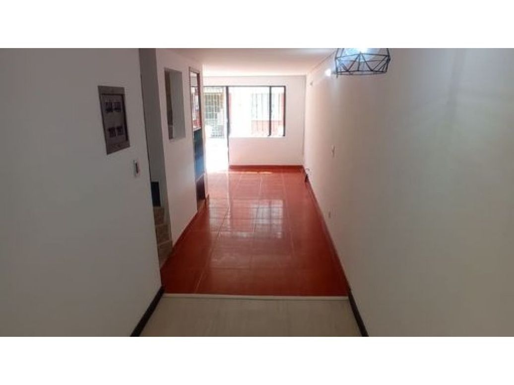 Casa de 3 alcobas en venta en Costa Azul, Bogotá, 90 m² · foto 3 de 20