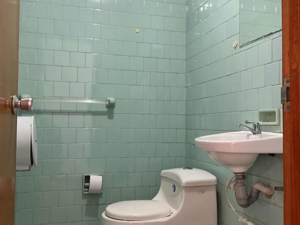 Casa de 7 alcobas en venta en Quinta Paredes, Bogotá, 269 m² · foto 6 de 20