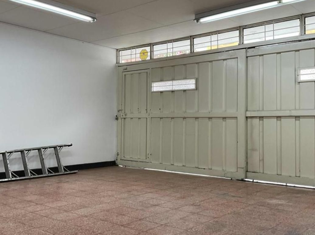 Casa de 7 alcobas en venta en Quinta Paredes, Bogotá, 269 m² · foto 12 de 20