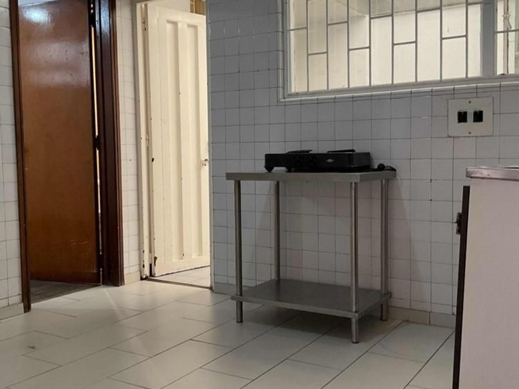 Casa de 7 alcobas en venta en Quinta Paredes, Bogotá, 269 m² · foto 18 de 20
