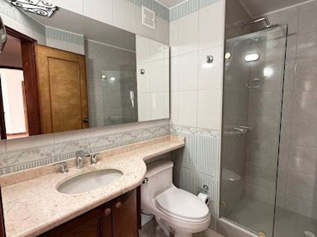 Apartamento de 3 alcobas en venta en Gratamira, Bogotá, 125 m² · foto 17 de 20