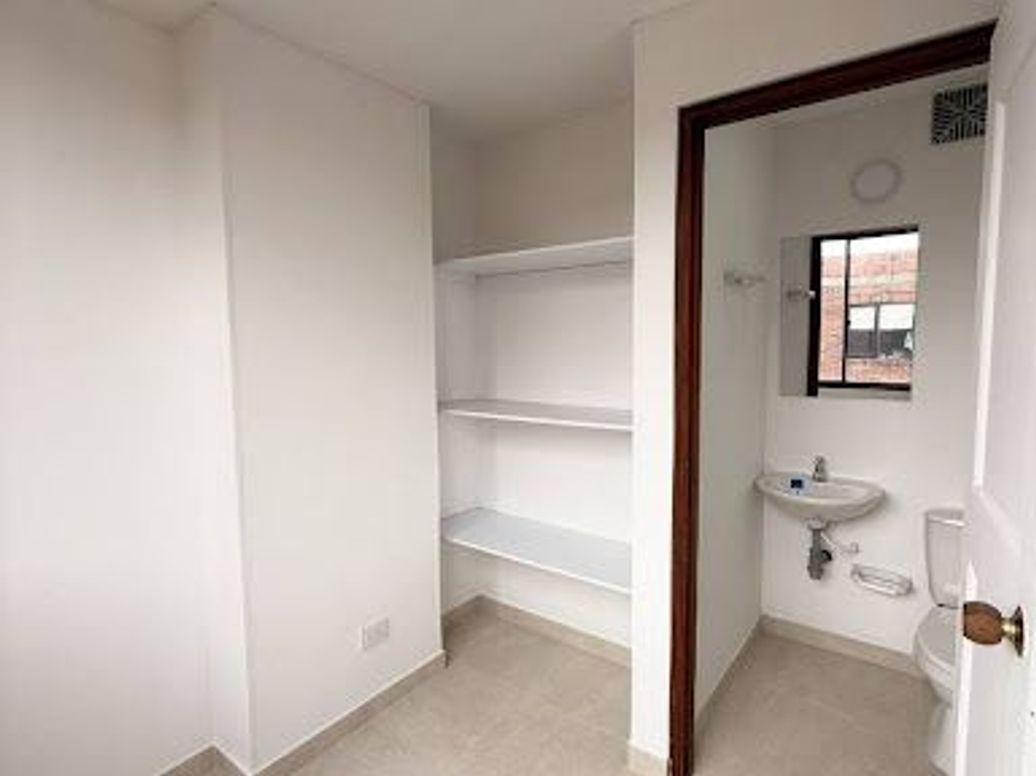 Apartamento de 3 alcobas en venta en Gratamira, Bogotá, 125 m² · foto 8 de 20
