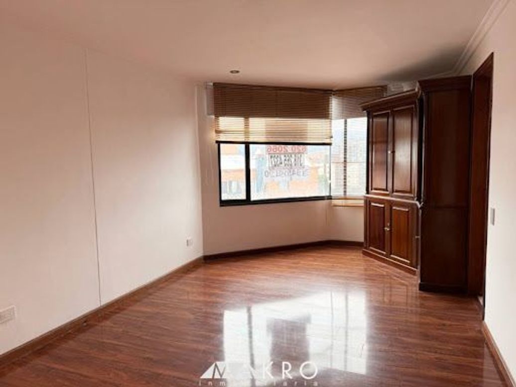 Apartamento de 3 alcobas en venta en Gratamira, Bogotá, 125 m² · foto 9 de 20