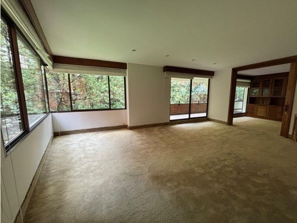 Apartamento de 4 alcobas en venta en La Carolina, Bogotá, 362 m² · foto 6 de 20