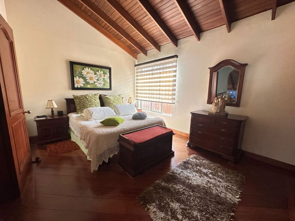 Casa de 4 alcobas en venta en José Joaquín Vargas, Bogotá, 108 m² · foto 9 de 20