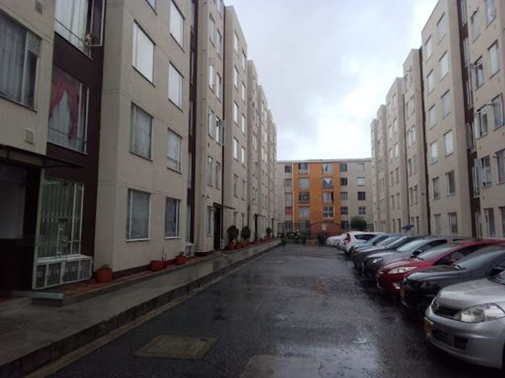 Apartamento de 3 alcobas en venta en San Antonio Norte, Bogotá, 46 m² · foto 2 de 20