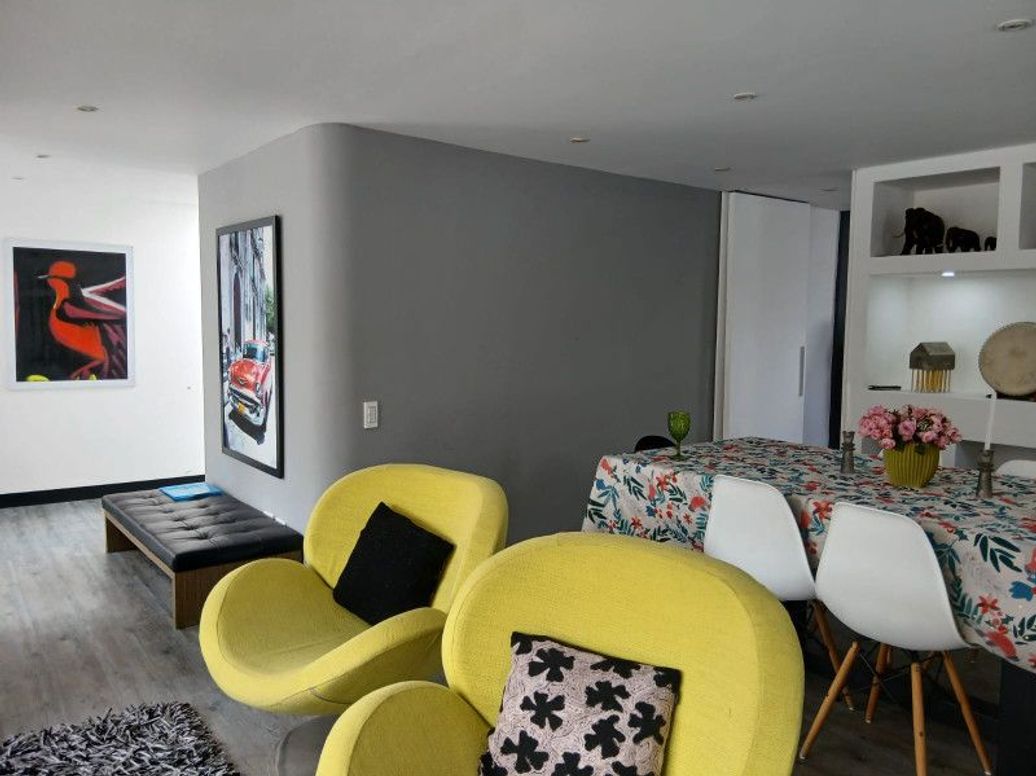 Apartamento de 3 alcobas en venta en Santa Ana Oriental, Bogotá, 201 m² · foto 2 de 12