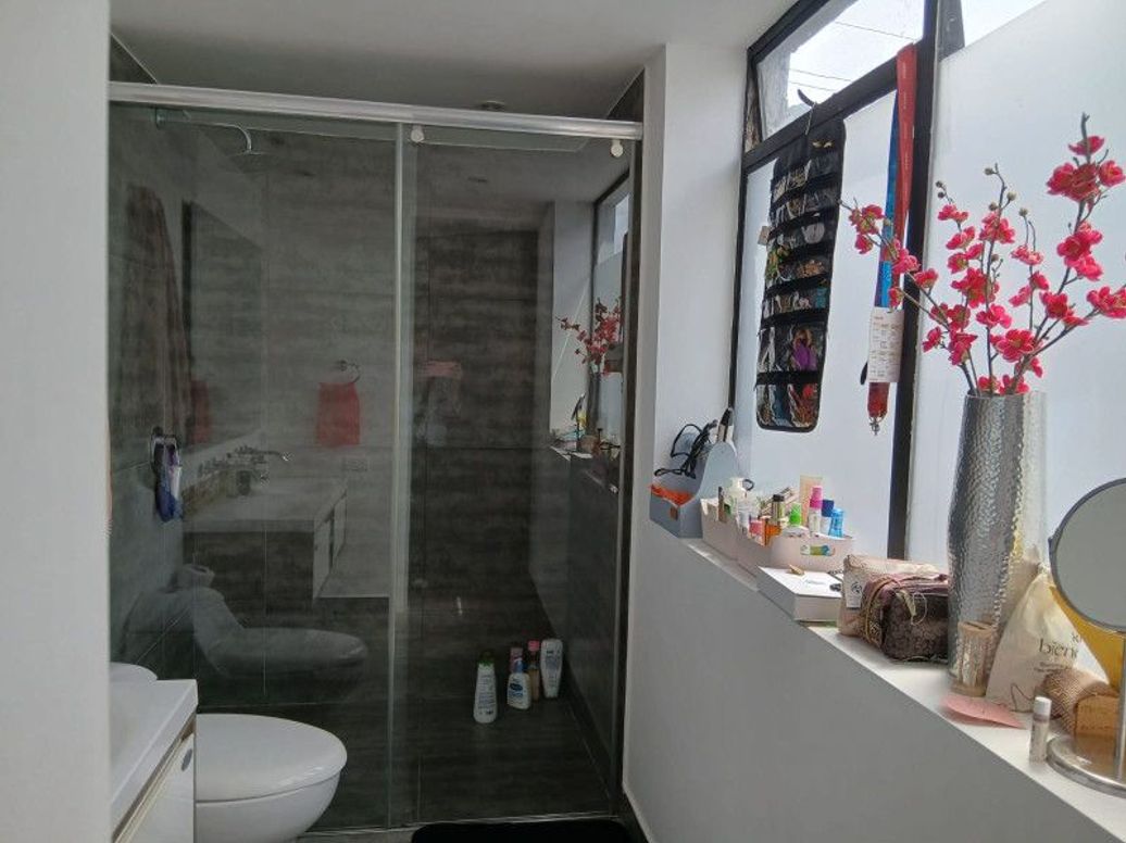 Apartamento de 3 alcobas en venta en Santa Ana Oriental, Bogotá, 201 m² · foto 5 de 12