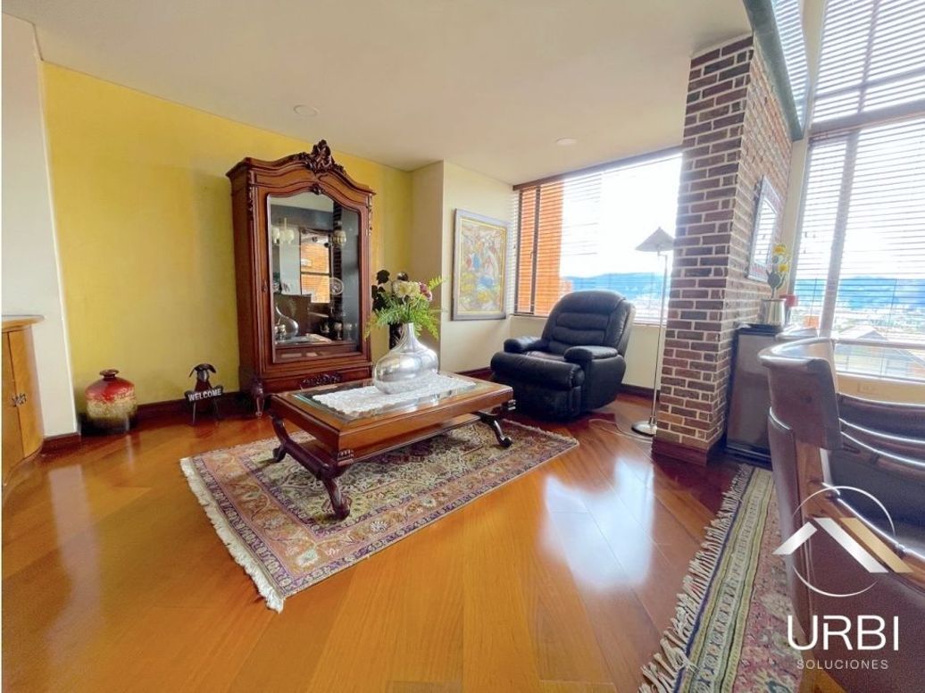Apartamento de 3 alcobas en venta en Cerros De Niza, Bogotá, 171 m² · foto 4 de 20