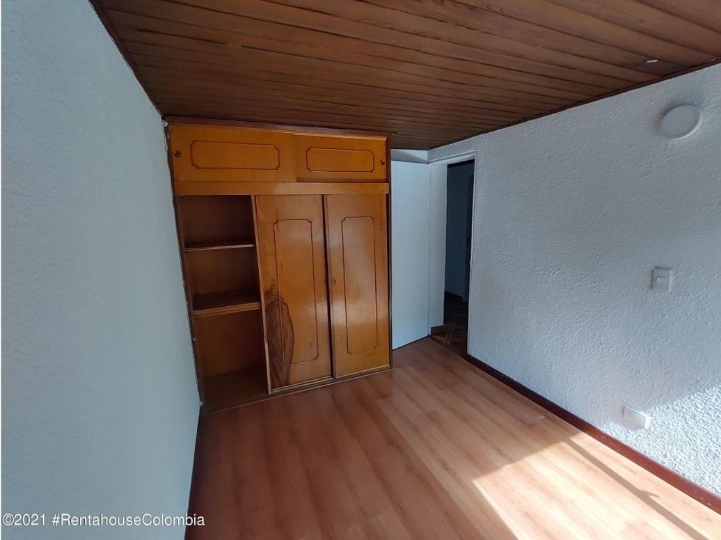 Apartamento de 2 alcobas en venta en Barrancas, Bogotá, 59 m² · foto 12 de 15