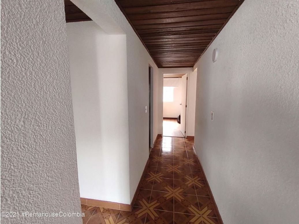 Apartamento de 2 alcobas en venta en Barrancas, Bogotá, 59 m² · foto 7 de 15