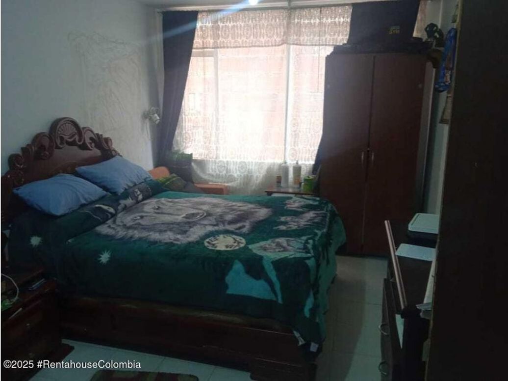 Casa de 4 alcobas en venta en Aures, Bogotá, 144 m² · foto 7 de 13