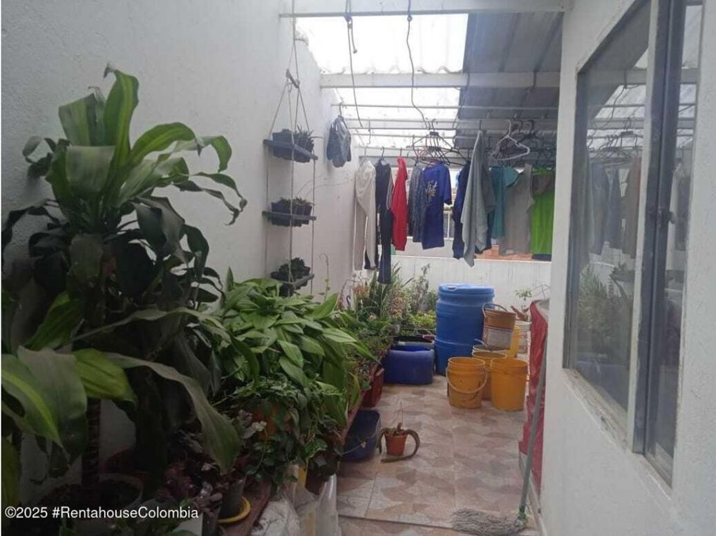 Casa de 4 alcobas en venta en Aures, Bogotá, 144 m² · foto 11 de 13