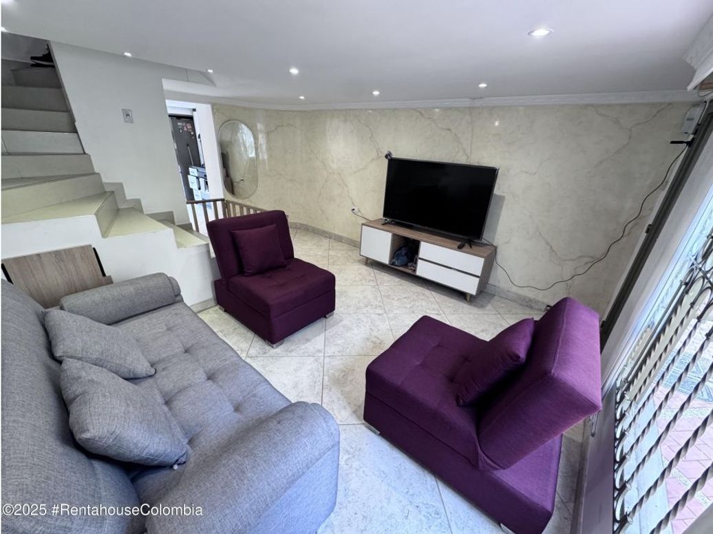 Casa de 4 alcobas en venta en Villas De Granada, Bogotá, 104 m² · foto 6 de 20