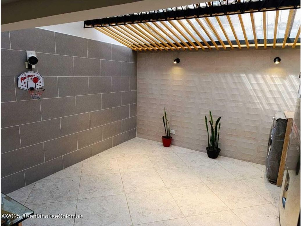 Casa de 4 alcobas en venta en Villas De Granada, Bogotá, 104 m² · foto 10 de 20