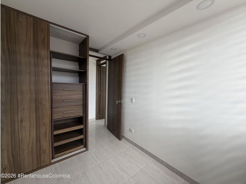 Apartamento de 2 alcobas en venta en La Faena, Bogotá, 40 m² · foto 14 de 20