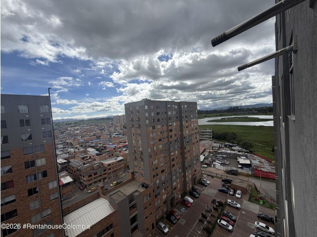 Apartamento de 2 alcobas en venta en La Faena, Bogotá, 40 m² · foto 9 de 20