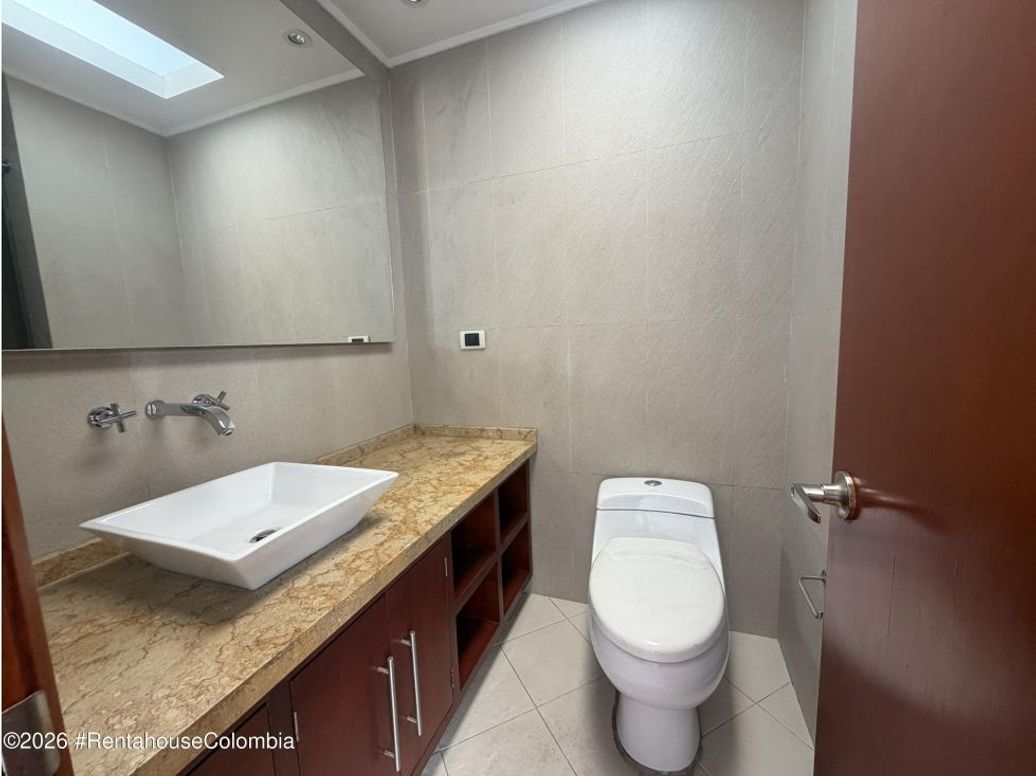 Apartamento de 5 alcobas en venta en Santa Barbara Alta, Bogotá, 380 m² · foto 16 de 20