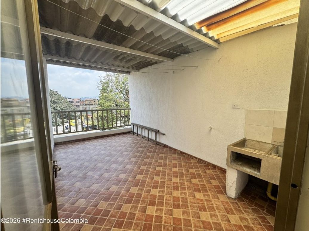 Casa de 4 alcobas en venta en Los Nogales, Bogotá, 138 m² · foto 13 de 20