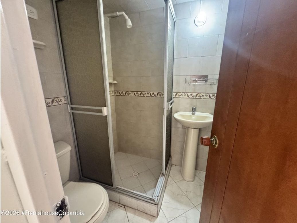 Casa de 4 alcobas en venta en Los Nogales, Bogotá, 138 m² · foto 10 de 20
