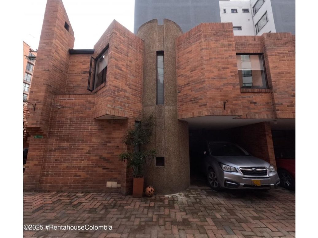 Casa de 3 alcobas en venta en Cedritos, Bogotá, 109 m² · foto 3 de 18