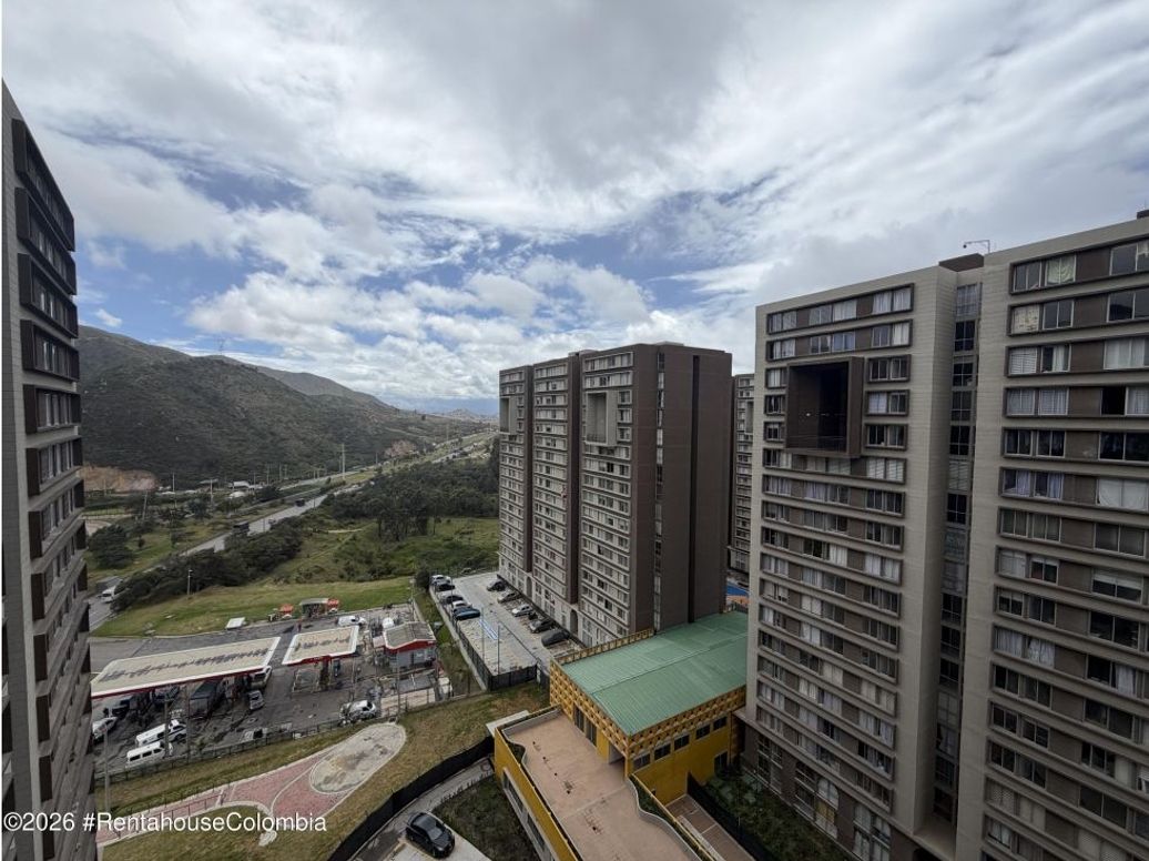 Apartamento de 3 alcobas en venta en Usme Centro, Bogotá, 54 m² · foto 16 de 20